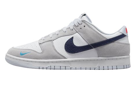 nike dunk niedrig weiß grau marineblau türkis kleiner swoosh|nike dunk low review.